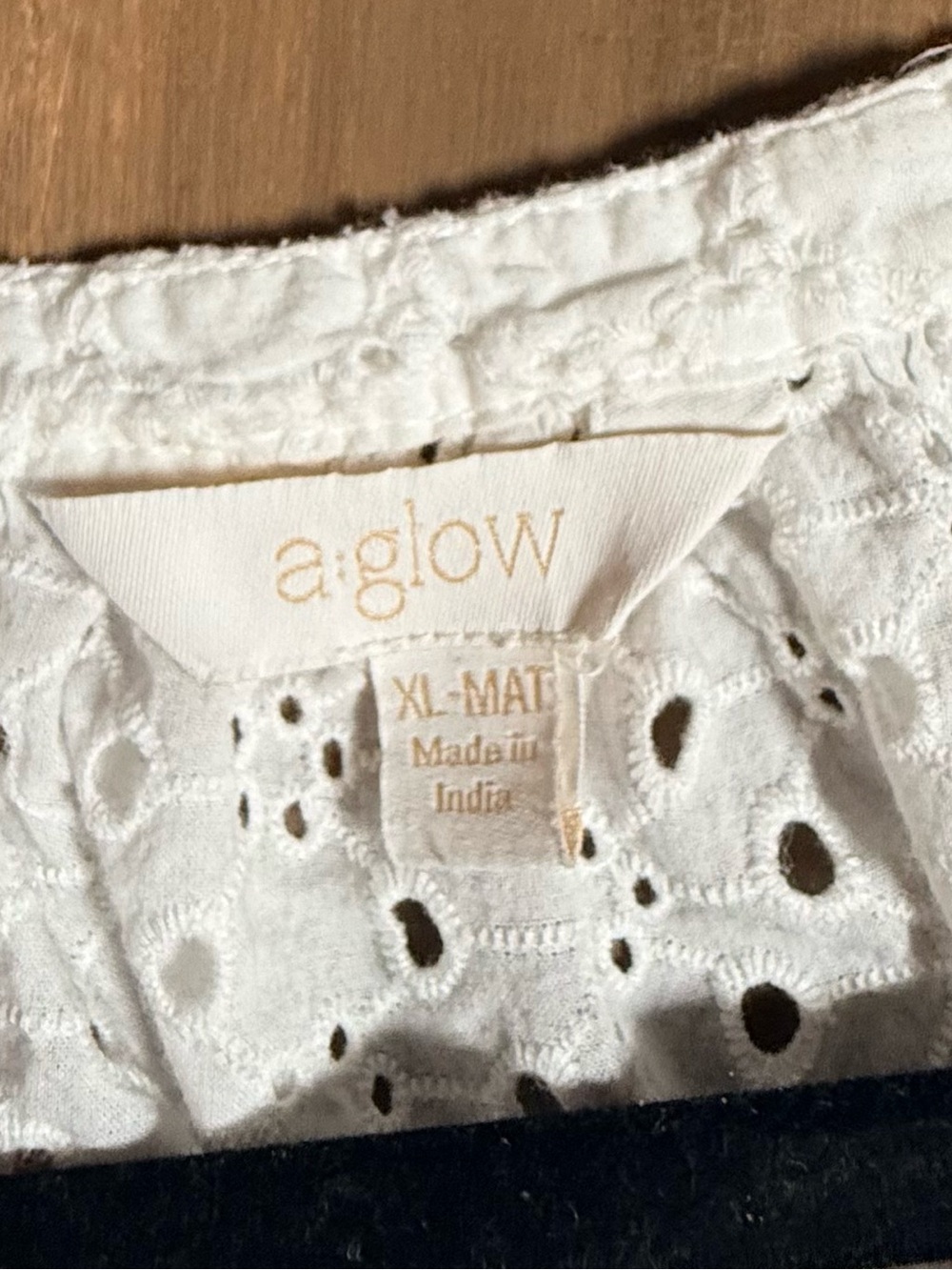 A:Glow White Eyelet Embroidered Cotton Maternity Blouse Boho Peasant Top - Picture 8 of 9
